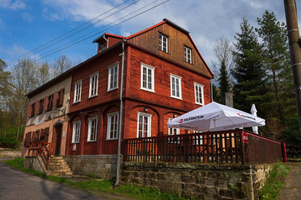 Penzion A Hostinec Kyjovska Terasa Hotel Krasna Lipa Exterior photo